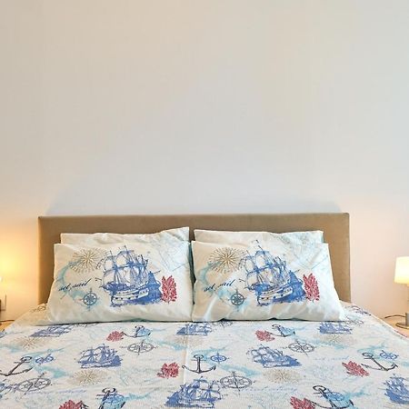 Alina Lake View Apartment Mamaia Bagian luar foto