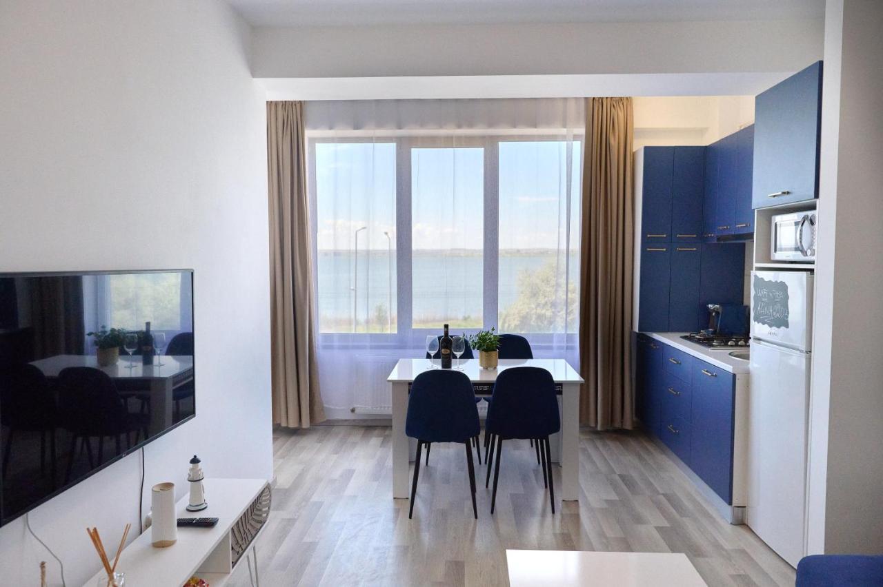 Alina Lake View Apartment Mamaia Bagian luar foto