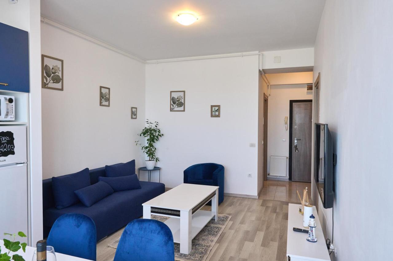 Alina Lake View Apartment Mamaia Bagian luar foto